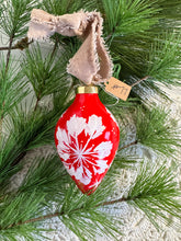 Load image into Gallery viewer, 2024 Keepsake Christmas Ornament #77
