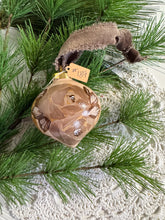 Load image into Gallery viewer, 2024 Keepsake Christmas Ornament #189
